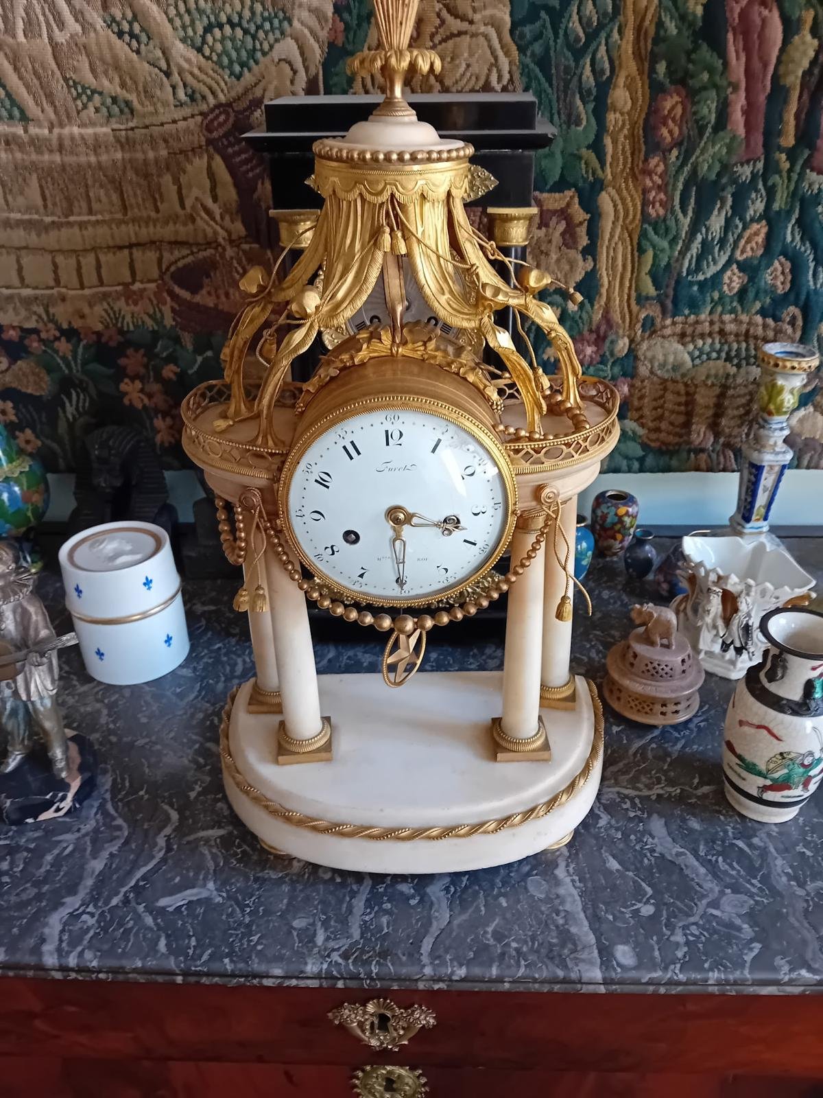 Rachat d'antiquités et meubles anciens en Essonne